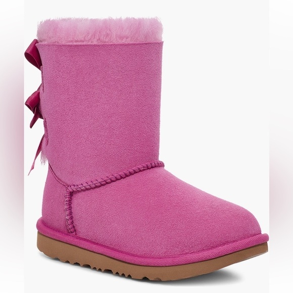 UGG Other - UGG Bailey Bow II Water Resistant Genuine Shearling Boot Kids Walker Size 6 M
